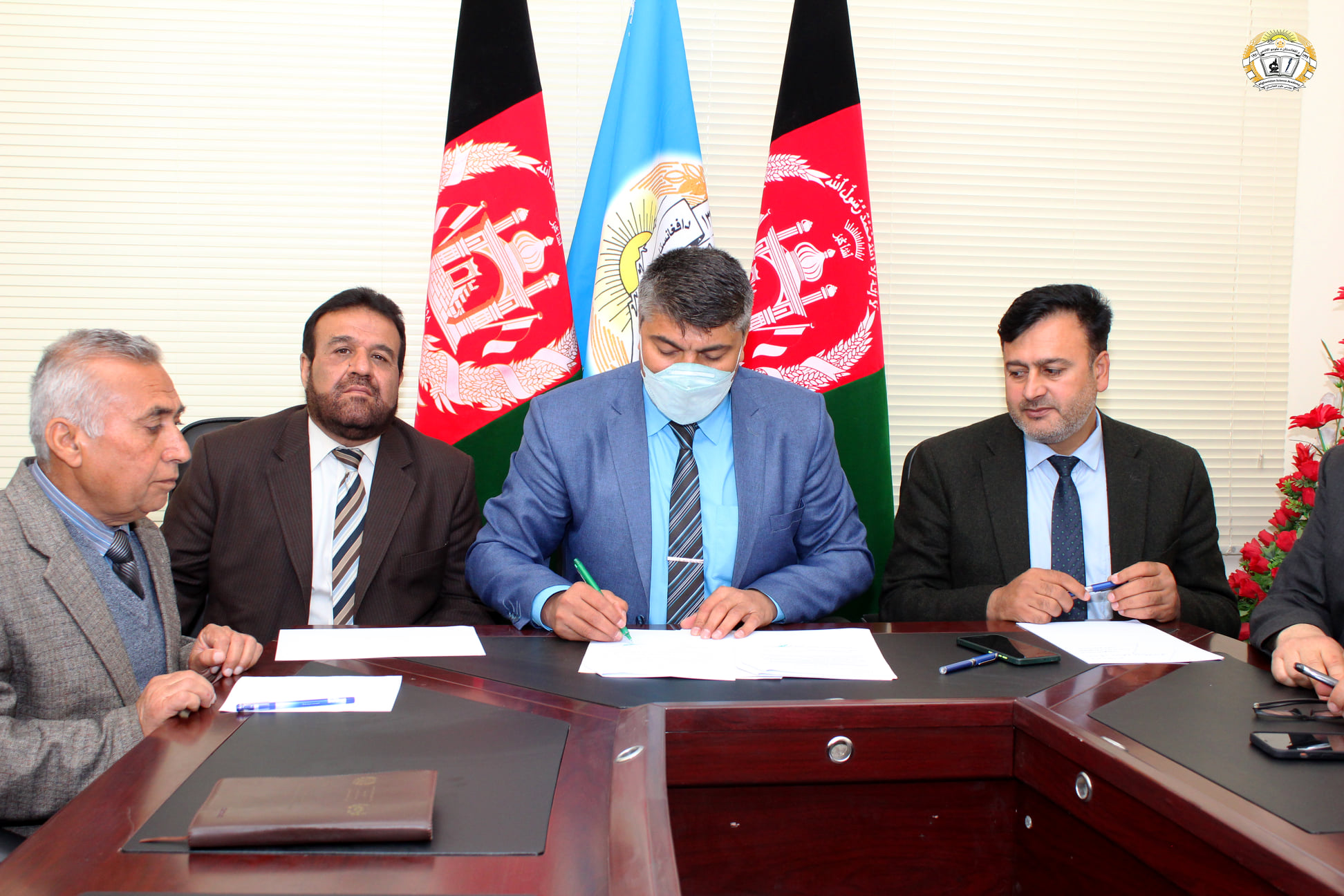 امضای تفاهم نامه میان اکادمی علوم افغانستان و اکادمی علوم تاتارستان